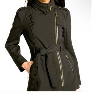 Michael Kors Dark Olive Water Resistant
Asymmetrical Belted Light Winter coat